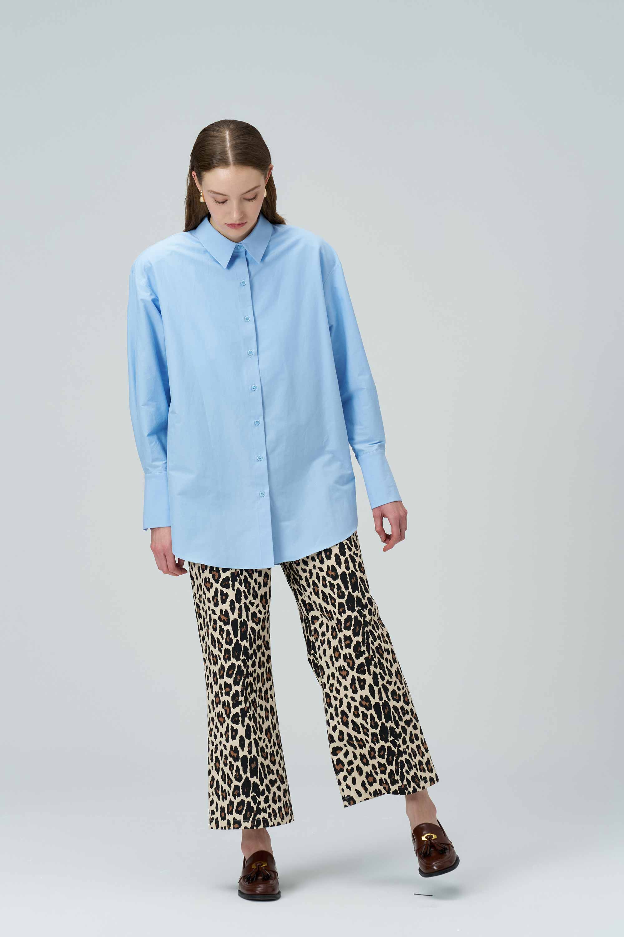 BIANCA Padded Poplin Oversize Blue Shirt