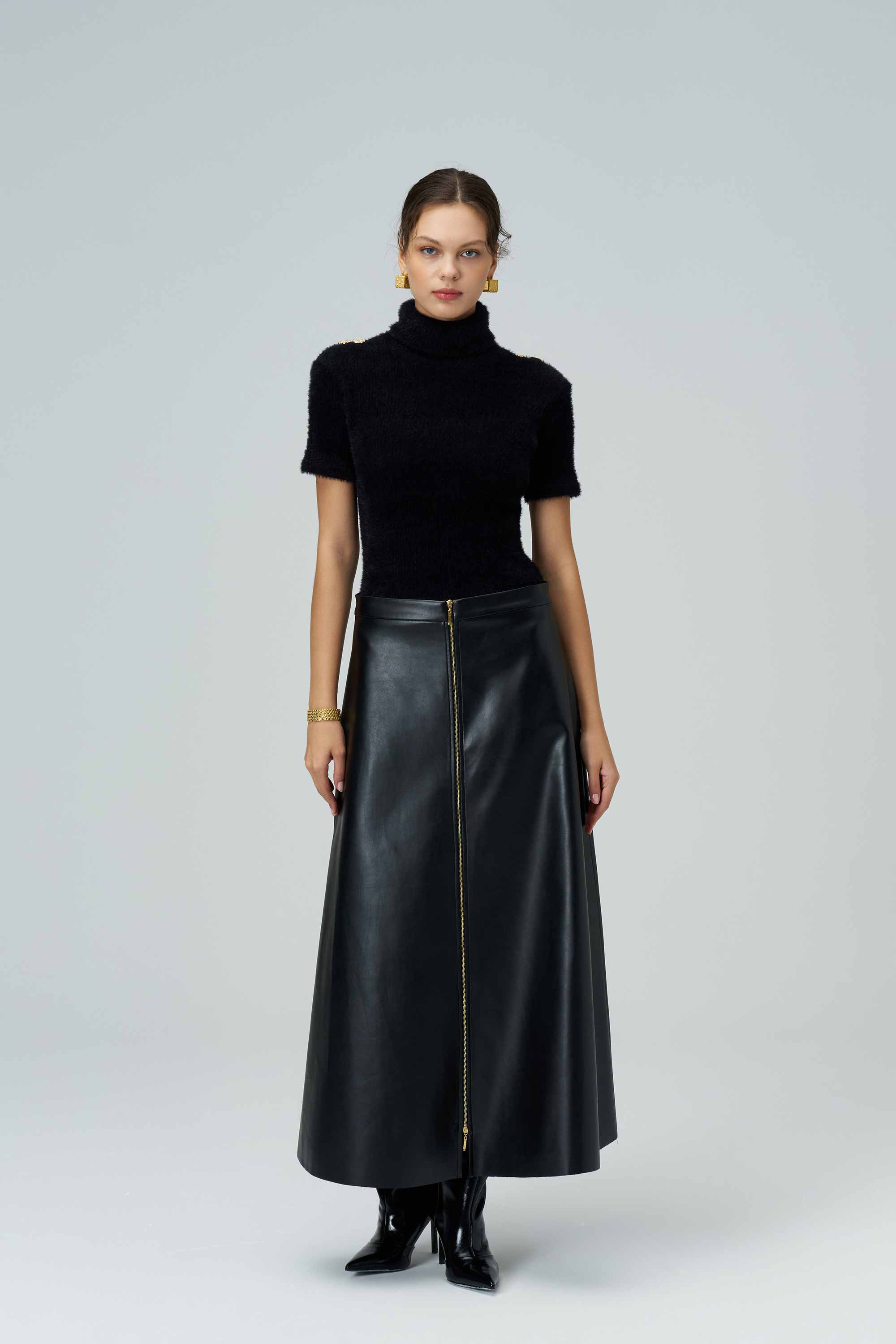 SENNA Zipper Closure Maxi Black Leather Skirt